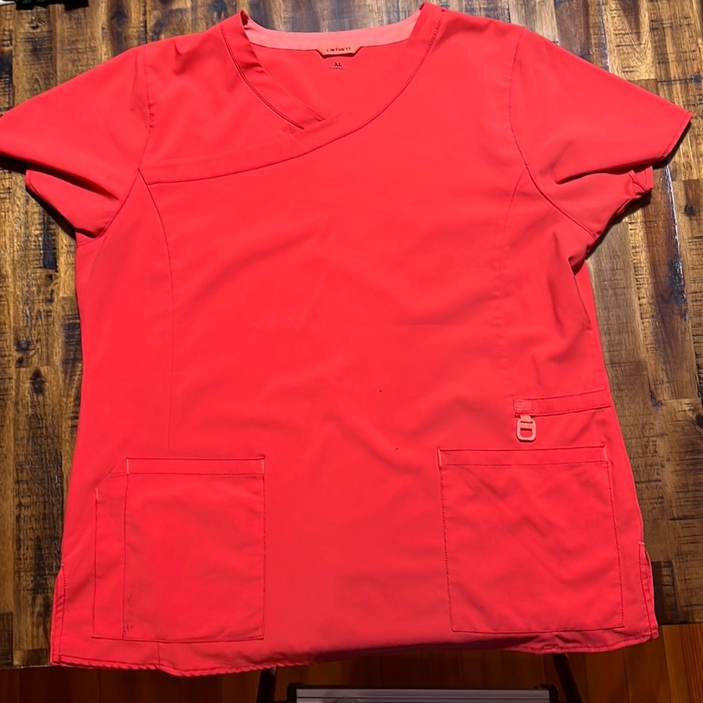 Lightly used Carhartt Scrub Set Red